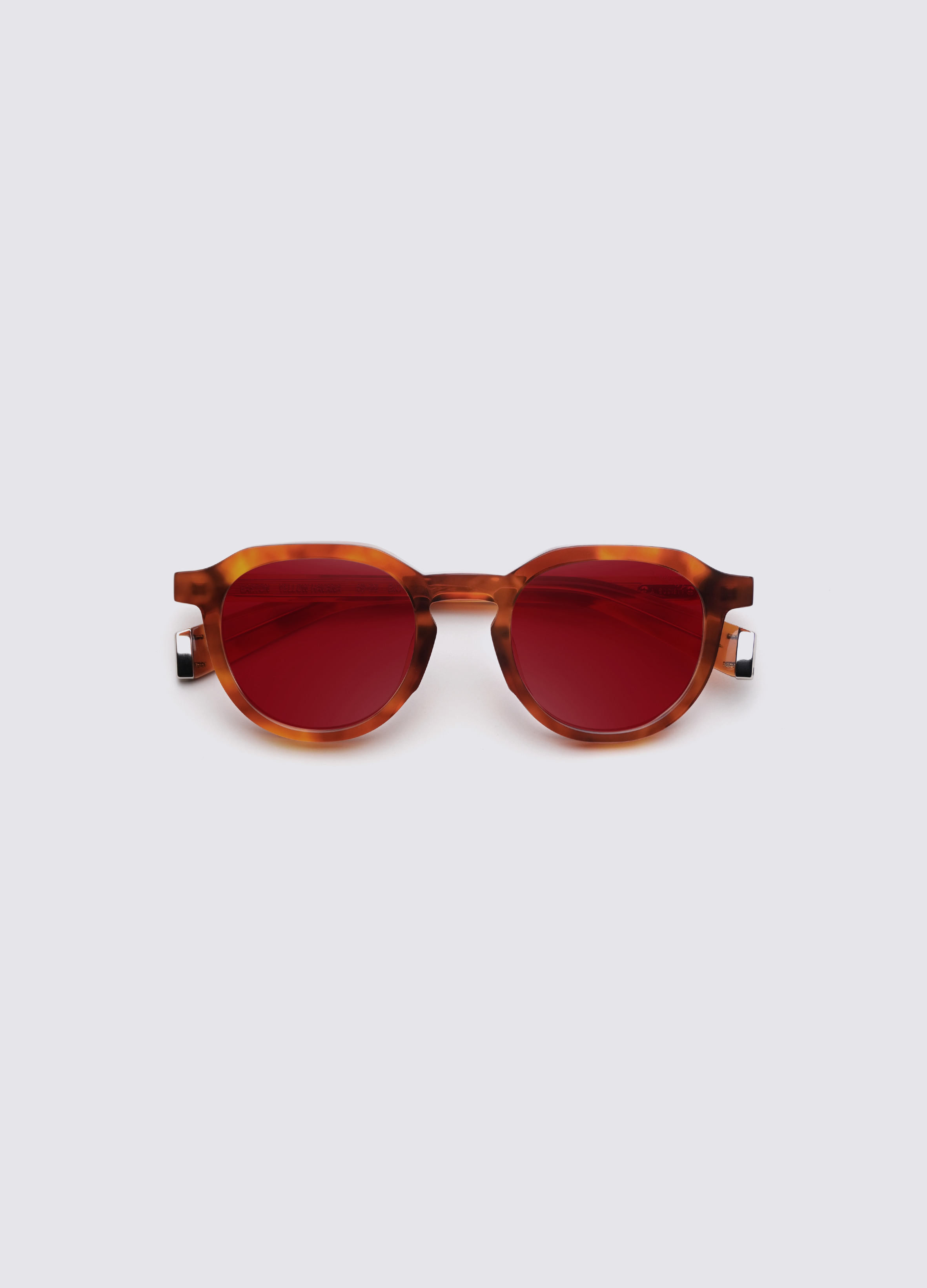 EASTON_YELLOWHAVANA_REDCOSMETIC