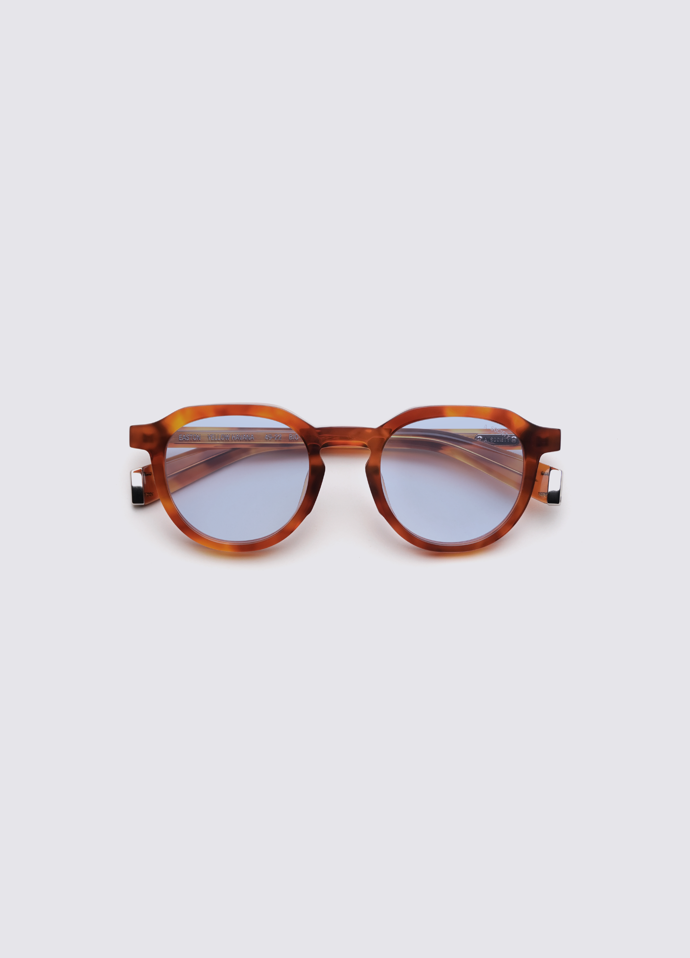EASTON_YELLOWHAVANA_LIGHTBLUECOSMETIC